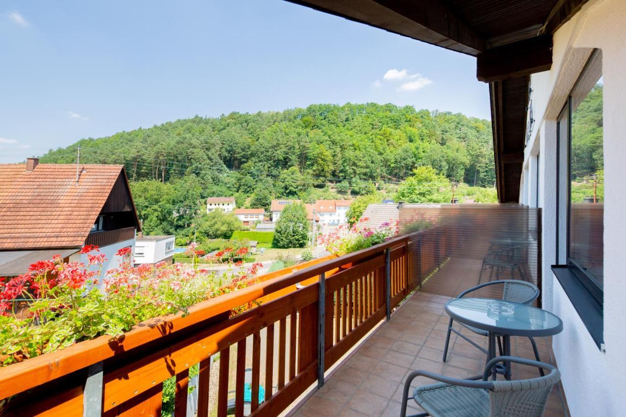 Hotel Restaurant Haus Waldesruh Eppenbrunn Екстер'єр фото